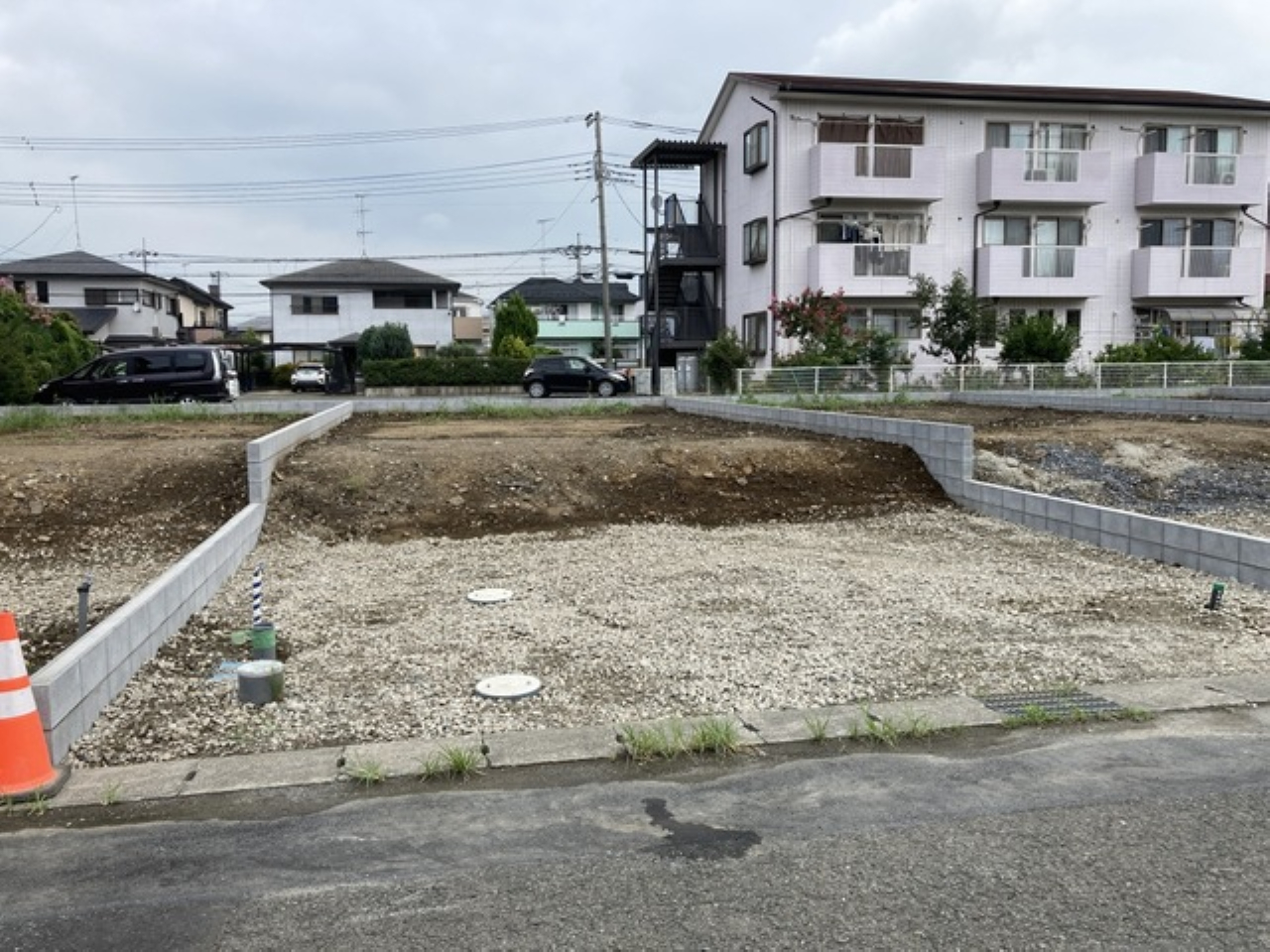 東松山市五領町　新築一戸建て　全６棟現場　２号棟